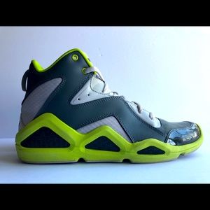 Rare Swizz Beats designed Reebok Kamikaze III